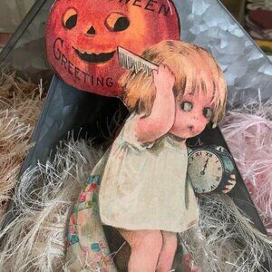 HALLOWEEN GIRL HOLD ALARM CLOCK AND COMBING HER HAIR*2 SIDED WOOD ORNAMENT*WOW